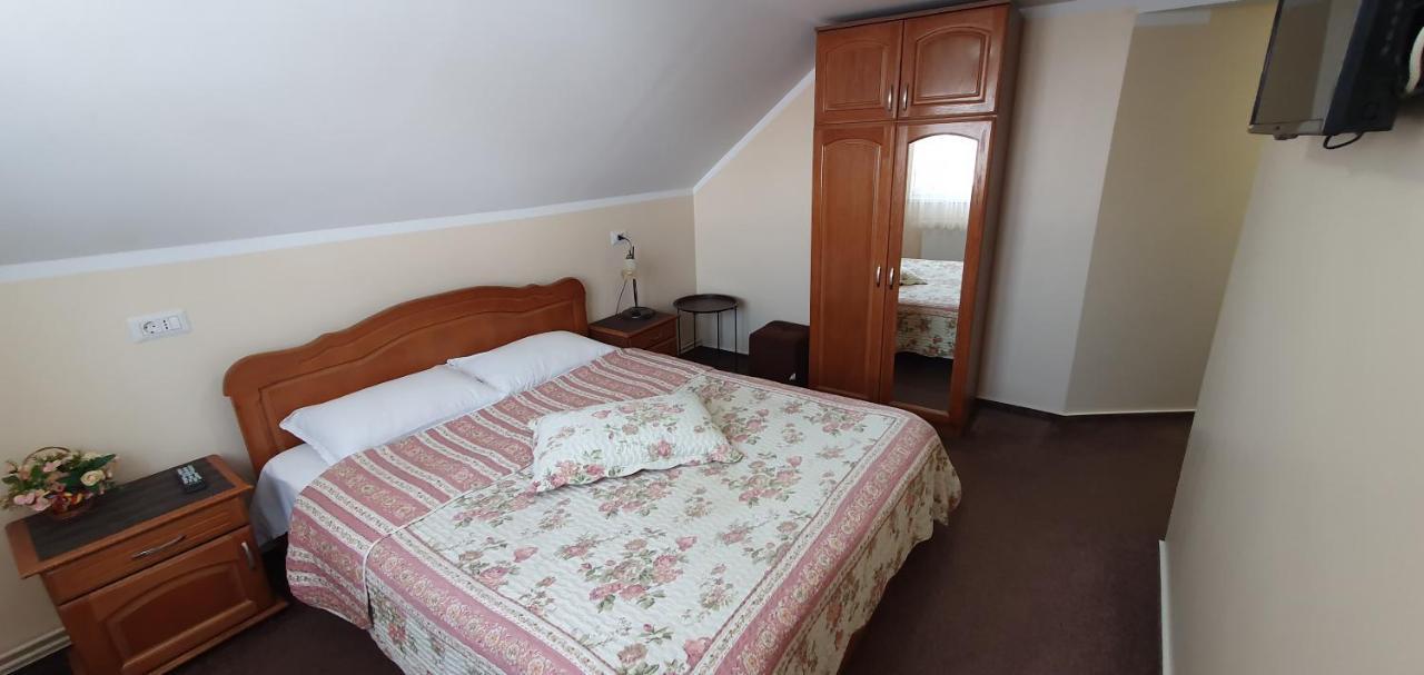 Casa De Vacanta Silvia Mînăstirea Humorului Buitenkant foto