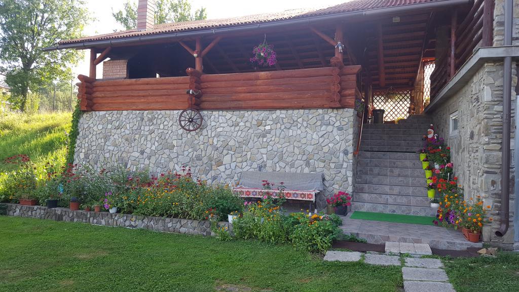Casa De Vacanta Silvia Mînăstirea Humorului Buitenkant foto