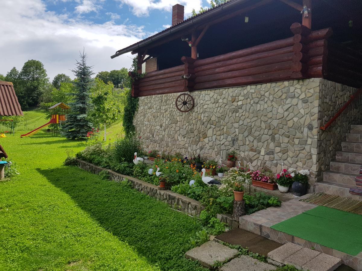 Casa De Vacanta Silvia Mînăstirea Humorului Buitenkant foto
